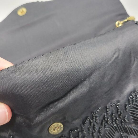 Vintage Black Beaded Evening Clutch With Gold Chain Strap - Picture 7 of 10